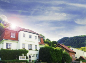 Гостиница Hotel Garni Haus Sonneneck  Тале